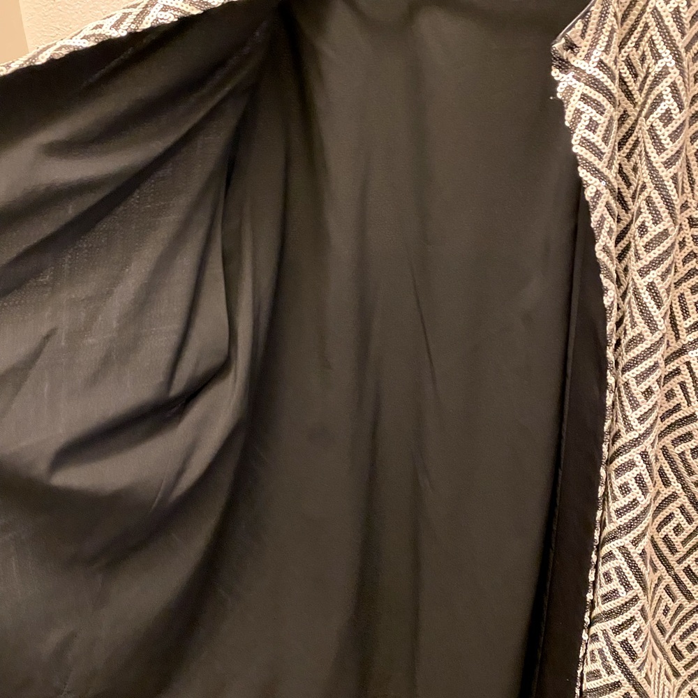Emmelle Black And White Sequined Jacket - image 7